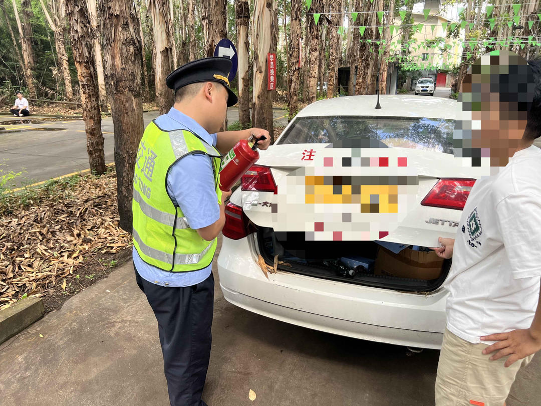 暑假学车高峰即将到来 这份学车“避坑”指南请收好！